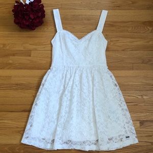 Beautiful White Lace Hollister Dress
